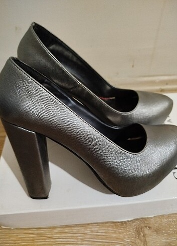 Kadın topuklu ayakkabı  - Görsel 2