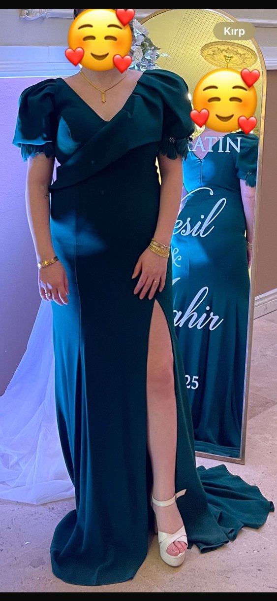 Yeşil haki uzun yırtmaçlı kuyruklu Abiye Elbise - Görsel 2