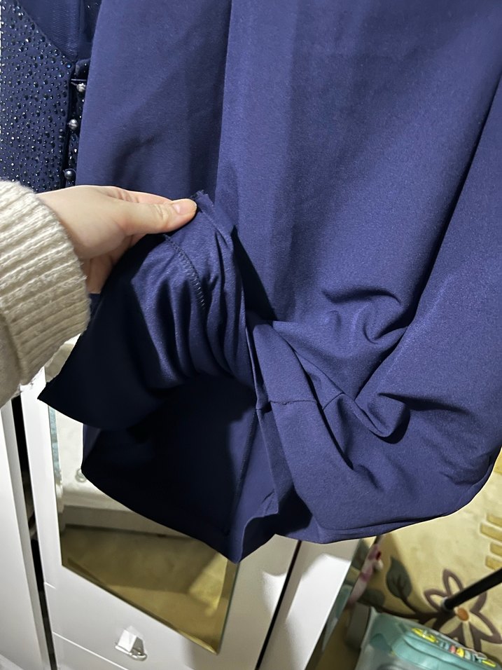 İnci Detaylı Lacivert Uzun Kollu taşlı Abiye Elbise - Görsel 4