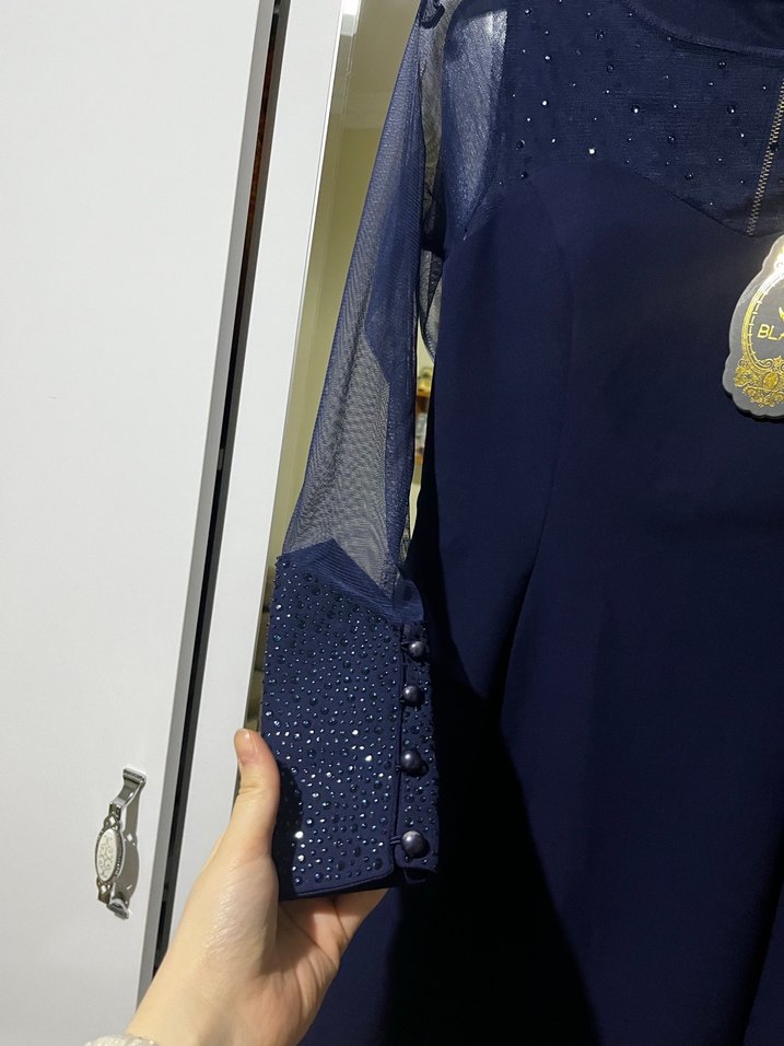 İnci Detaylı Lacivert Uzun Kollu taşlı Abiye Elbise - Görsel 3