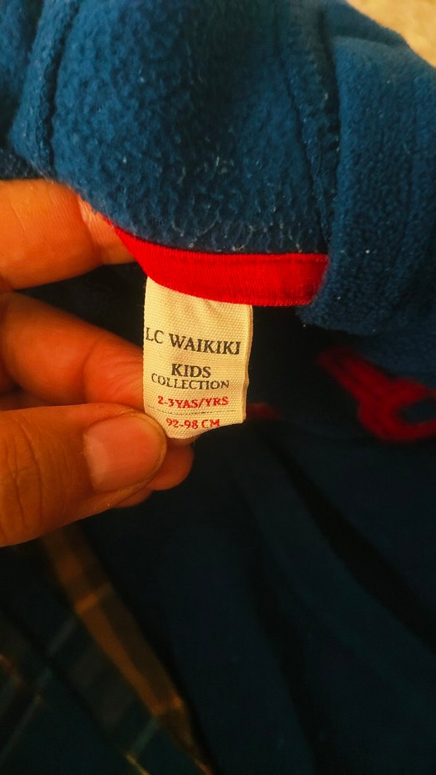 Kırmızı Kapüşonlu Nakışlı Street Wear Yelek - Görsel 3