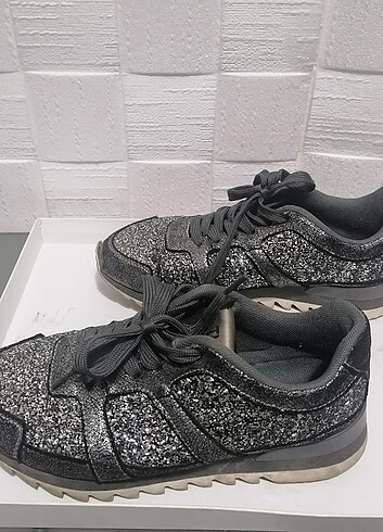 Kemal Tanca gümüş simli sneaker  - Görsel 3