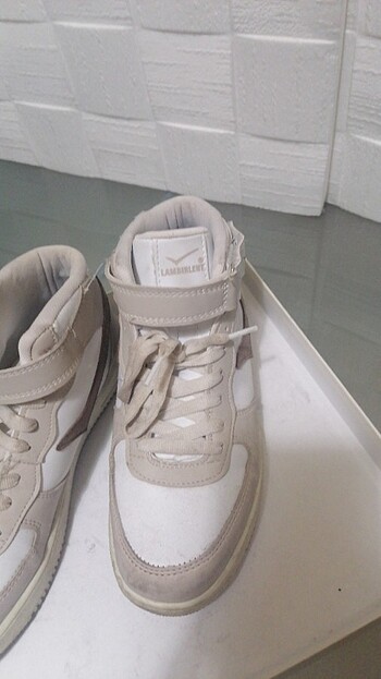 Bilekli spor ayakkabı 39 numara  - Görsel 5