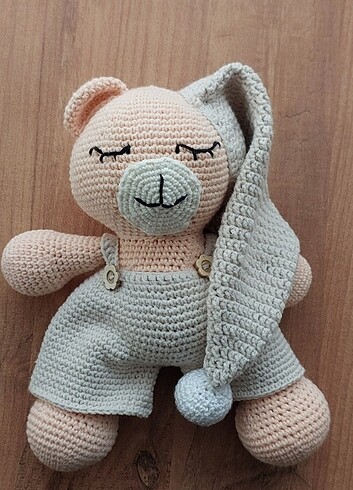 Tasarımcı Amigurumi el örgüsü ayıcık