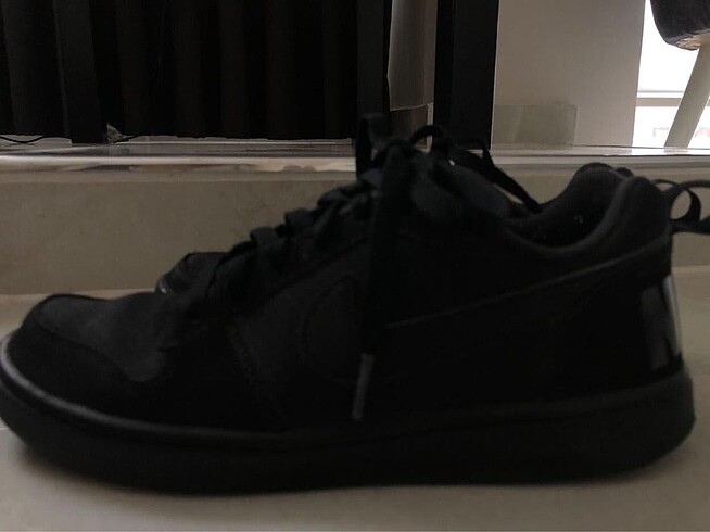 nike siyah ayakkabı