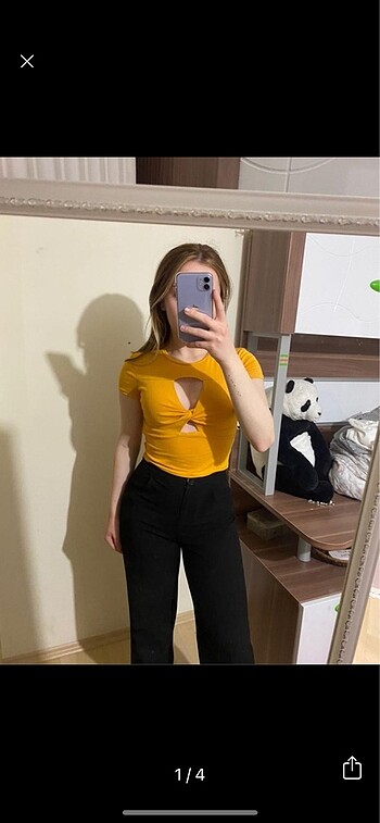 Bershka Dekolteli Crop