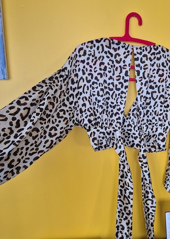 m Beden Kahverengi Leopar Desenli Uzun Kollu Bluz