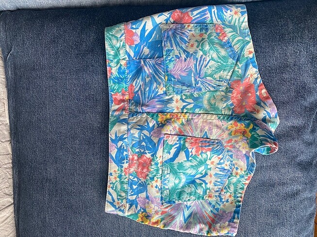 Topshop topshop desenli yazlık mini şort