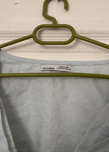 Pull and Bear Gri Keten V Yakalı Drapeli Kadın Bluz