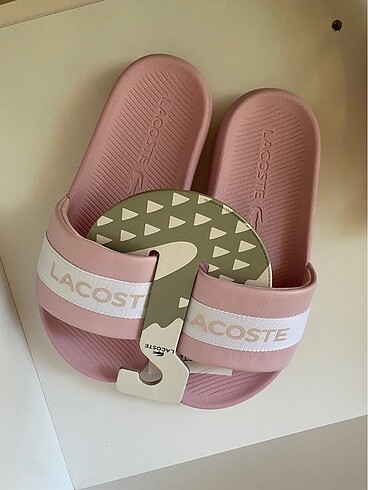 37 Beden pembe Renk Lacoste orjinal terlik
