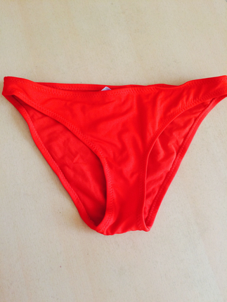 Bikini alt