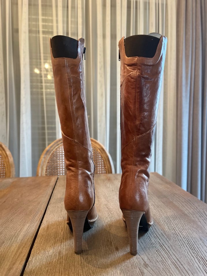 DİVARESE MARKA Camel Deri  Platformlu Diz Boyu Çizme - Görsel 3