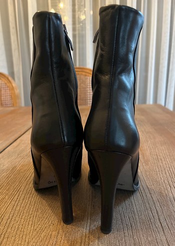 HOTİÇ MARKA Siyah Deri Stiletto Topuklu Kadın Bot - Görsel 4