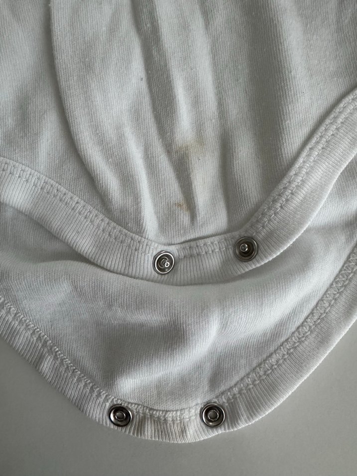 Pamuklu Beyaz Kolsuz Bebek Body - Görsel 2