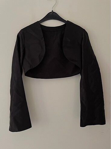 Saten bolero