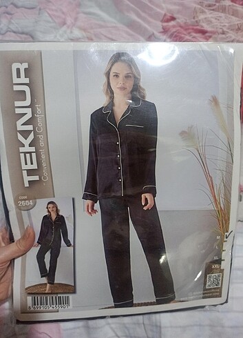 Saten pijama takımı sıfır ürün kullanılmamış kusursuz