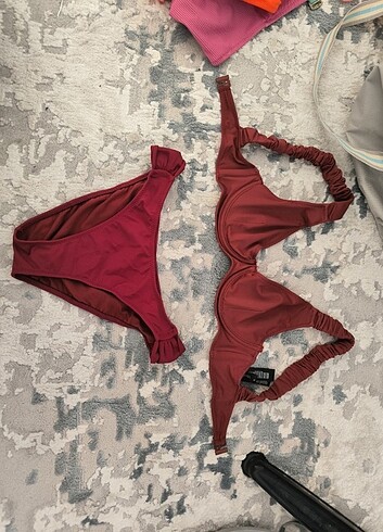 40 Beden Bordo bikini takım 38 40 beden hiçbir kusuru yok