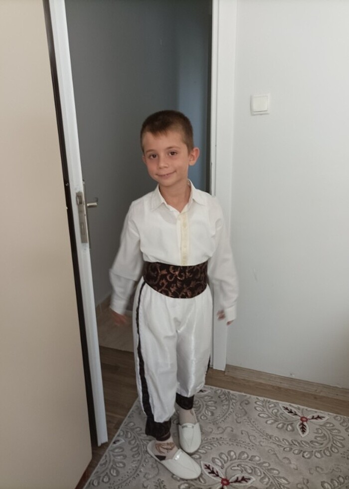 Padişah sünnet kıyafeti.5..7 yaş arası.. - Görsel 2
