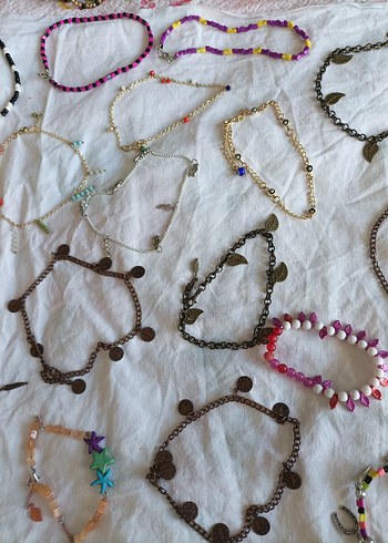 Zincirli aparatlı ve cam boncuklu hal hallar.adet fiyatı 20 TL. - Görsel 6