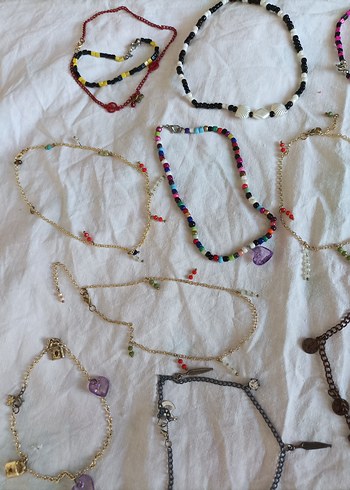 Zincirli aparatlı ve cam boncuklu hal hallar.adet fiyatı 20 TL. - Görsel 5