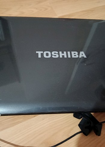 Siyah Toshiba Dizüstü Bilgisayar - Görsel 7