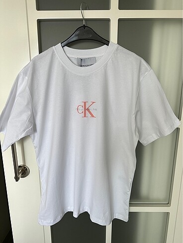 m Beden Ck tshirt