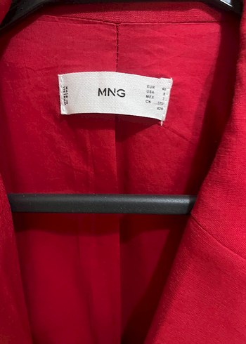 Mango Kırmızı Düğmeli Kadın Keten Blazer Ceket