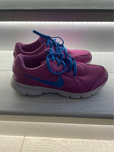 Nike Spor Ayakkabı