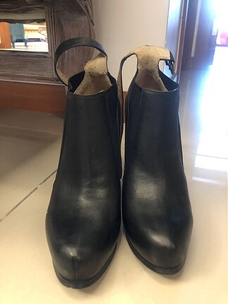 Nine West Nine west bilekten bağlamalı bot
