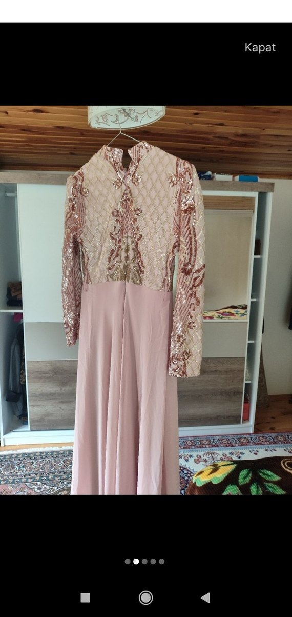 Uzun Kollu Pembe Nakışlı Abiye Elbise - Görsel 3