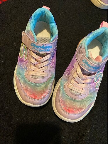 30 Beden mor Renk Skechers spor ayakkabı