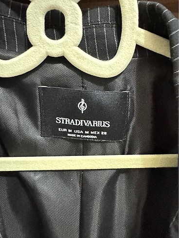 m Beden stradivarius blazer