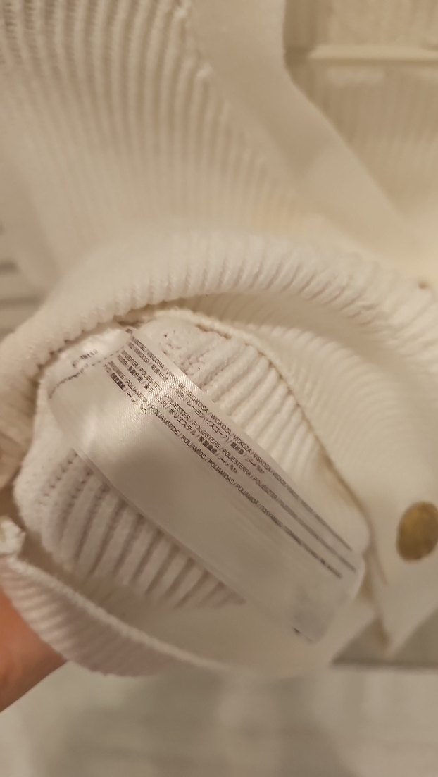 Mango üğmeli Beyaz V Yaka Kadın Hırka - Görsel 5