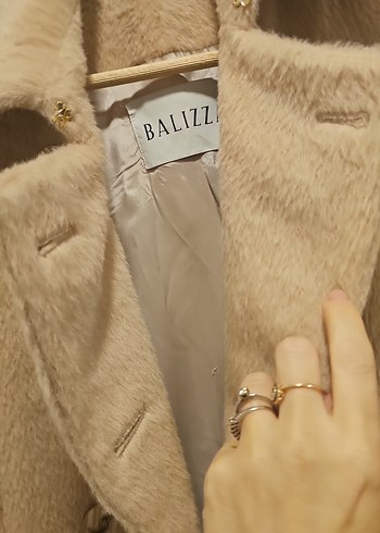 Balizza alpaka Bej Kadın Uzun Kürklü Klasik Kaban - Görsel 3