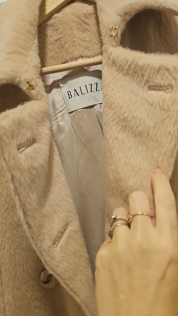 Balizza alpaka Bej Kadın Uzun Kürklü Klasik Kaban - Görsel 3