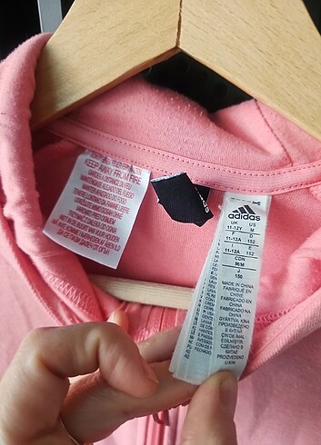 15-16 Yaş Beden ten rengi Renk Adidas