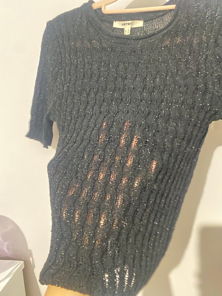 Dantel Detaylı Siyah V Yaka Kadın Bluz - Görsel 3