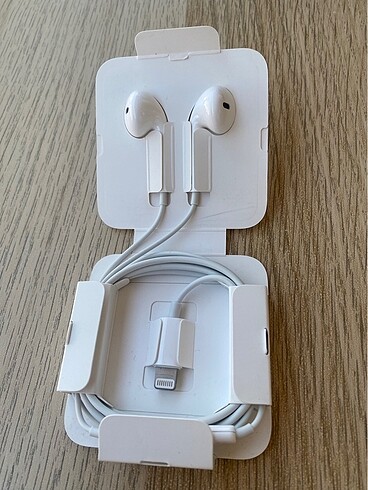 Apple orjinal kablolu kulaklık