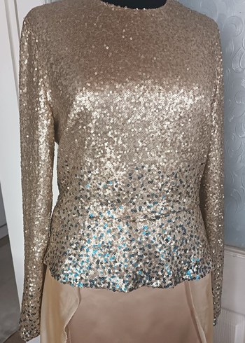 Kayra Marka Saten Parçalı Etek ve Pul Payetli Büstiyer - Görsel 4