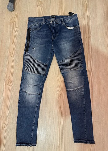 Mavi Pilili Erkek Denim Pantolon