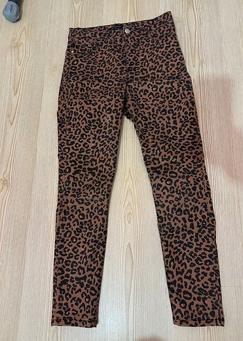 Kahverengi Leopar Desenli Kadın likralı Pantolon