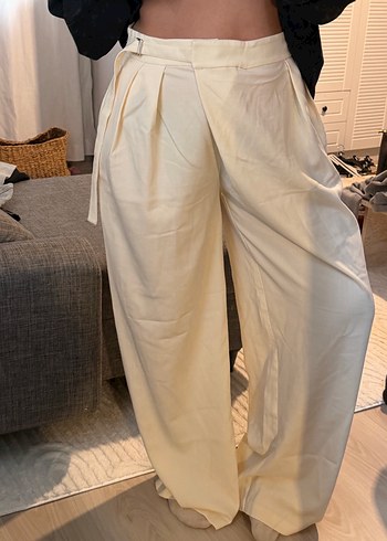 Beyaz Midi Kadın Salaş Pantolon - Görsel 2