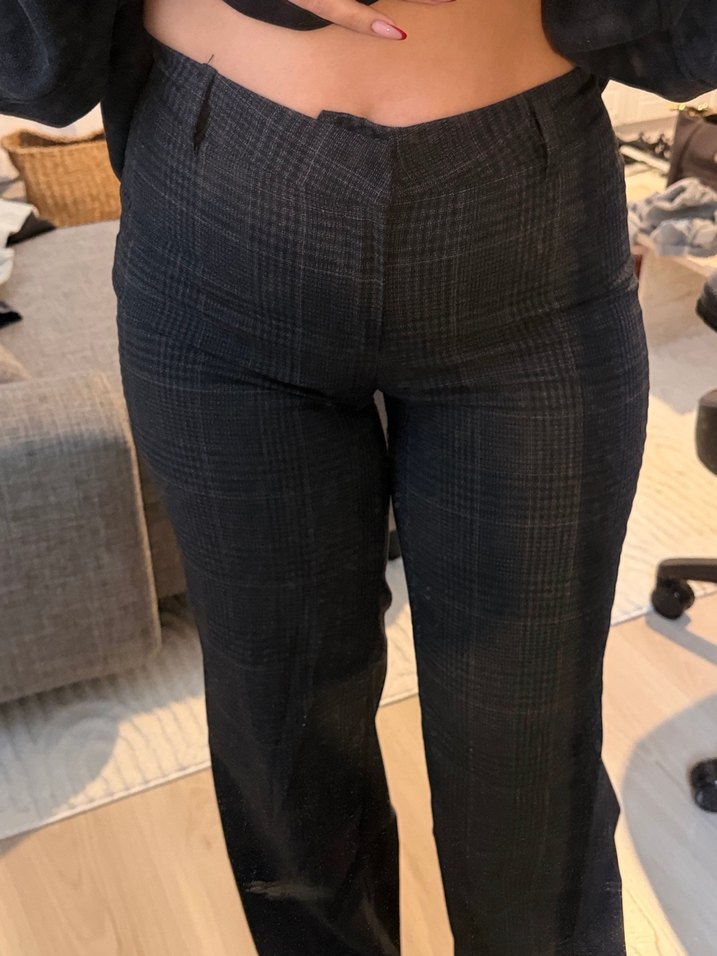 Düğmeli Gri Ekose Kadın Kumaş Pantolon - Görsel 3