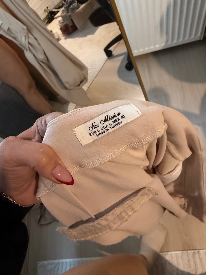 Bej Kadın Salaş Midi Kumaş Pantolon - Görsel 4