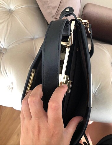 Fendi Fendi kol çantası