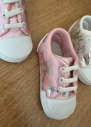 Kız Bebek Pembe Bağcıklı İlk Adım Ayakkabısı - Görsel 2