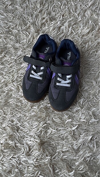 Hummel Hummel