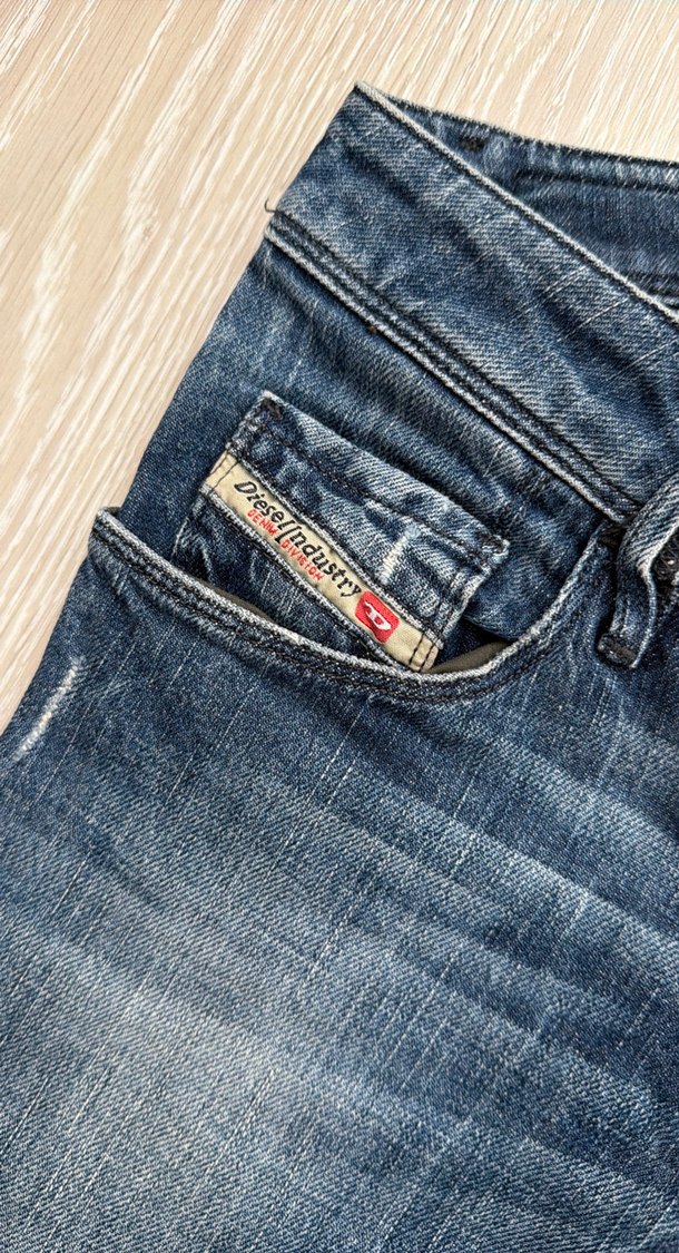 Diesel Slim Fit Koyu Mavi Denim Jean — görsel 2/6