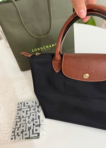 Longchamp ürünü