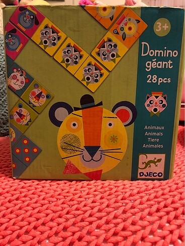 Djeco domino puzzle